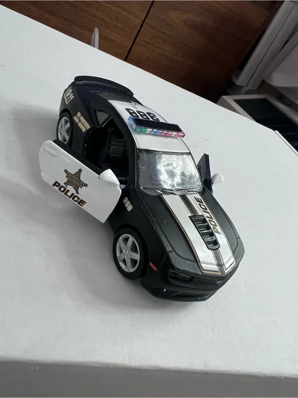 Kinsmart 2014 Chevrolet Camaro Police Car Interceptor 1:38 Scale Diecast Model